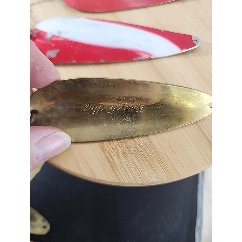 Set Of 3‎ Vintage Weller Gypsy King Fishing Spoons Lures Red White And Brass